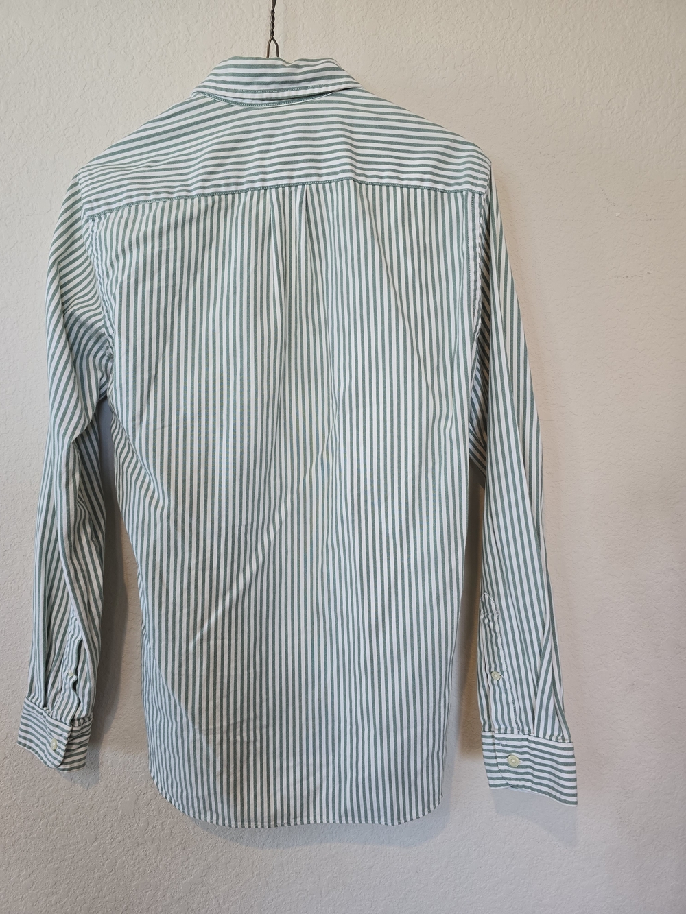 J. Crew Vintage Oxford Light Green and White Stripe Button-Down Shirt Sz XS - Picture 2 of 7